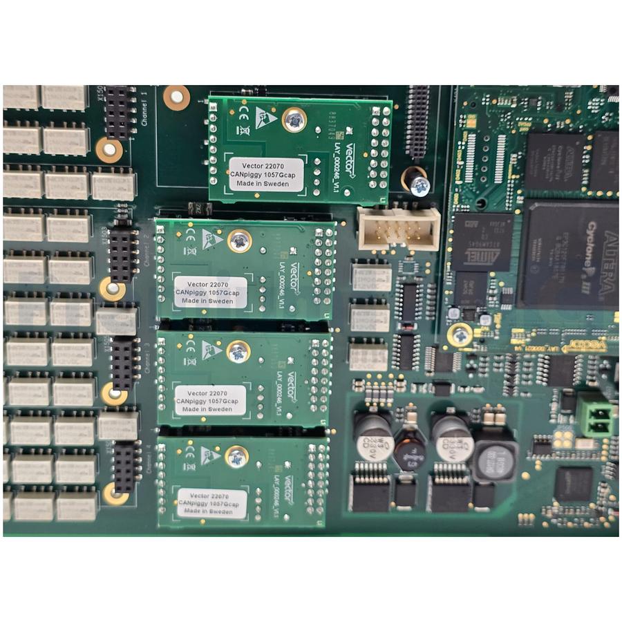 Used VECTOR VT6204 4-CHANNEL NETWORK MODULE W/(4)22070 FOR VT SYSTEM HIL TESTING NSNP