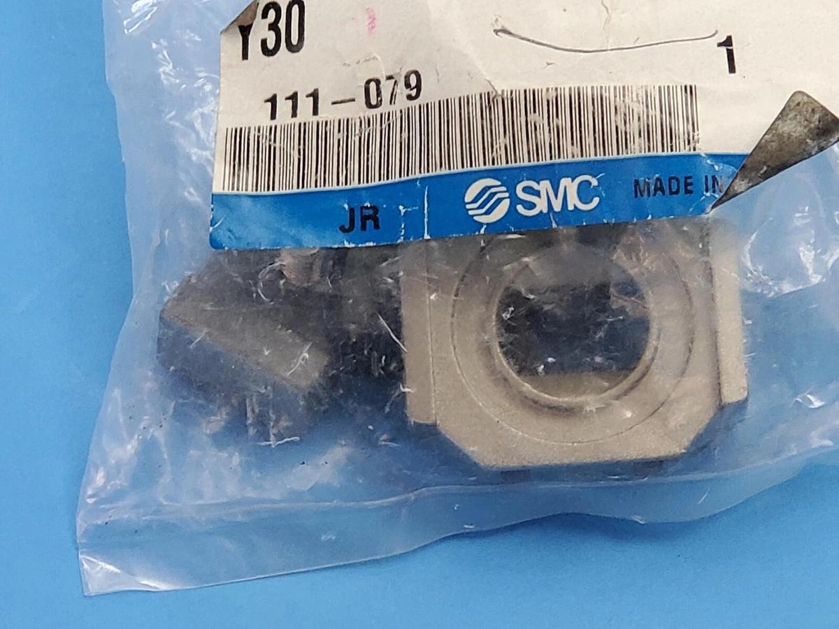 Used NEW SMC Y30 DOUBLE KNUCKLE JOINT W/PIN