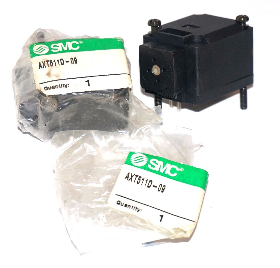 Used LOT OF 2 NEW SMC AXT511D-09 PLUG IN COILS AC115V AXT511D09
