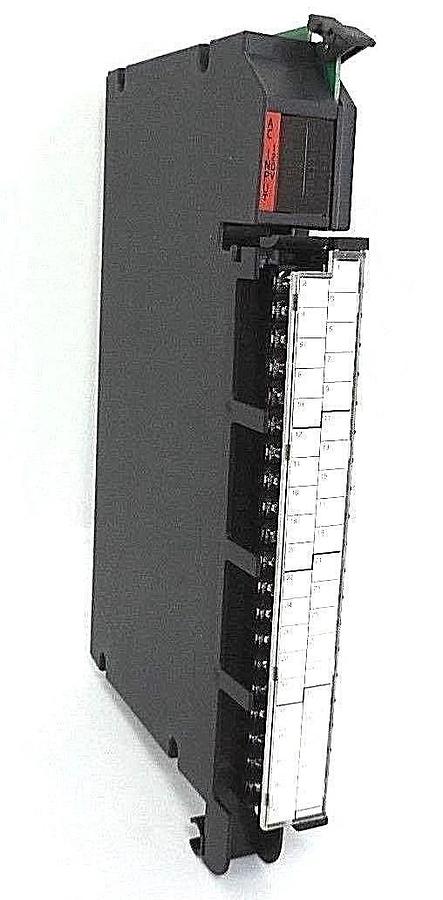 Used ALLEN BRADLEY 1771-IAN/A SER. A, REV. D01 INPUT MODULE 85-138VAC, 95689601