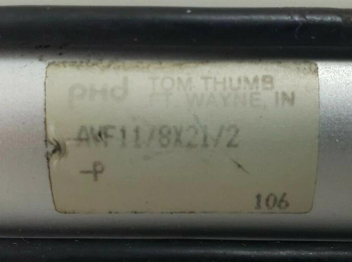 PHD AVF11/8X21/2-P PNEUMATIC CYLINDER AVF118X212P