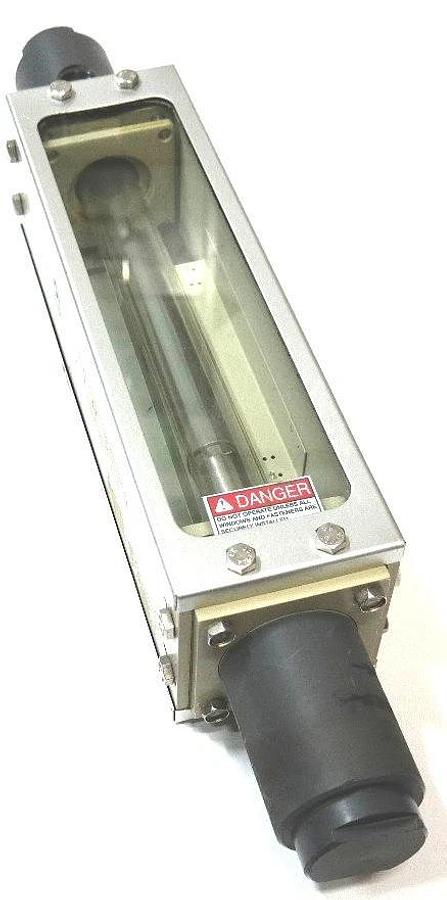 Used BROOKS INSTRUMENT 1110CL44CJNAA FLOW METER, 9703HC025250, R-10M-25-3