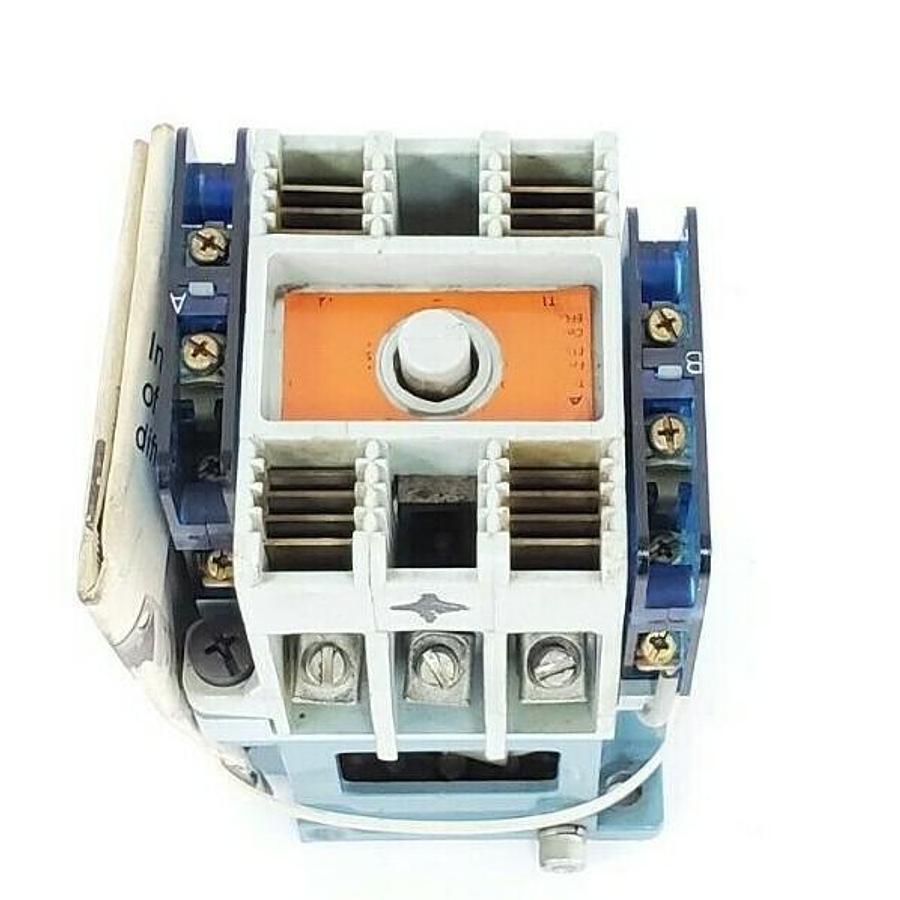 Used ASEA EFLG-40-RP CONTACTOR SK-415-006-F EFLG-40-CK 240-500V 15-30HP 500VDC