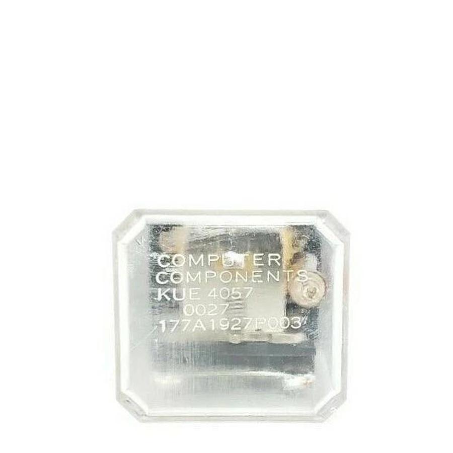 Used COMPUTER COMPNENTS KUE4057 RELAY 0027 177A1927P003