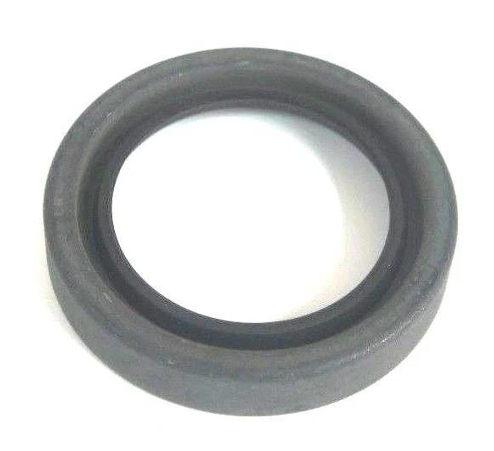LOT OF 6 NEW CHICAGO RAWHIDE 16069 OIL SEALS