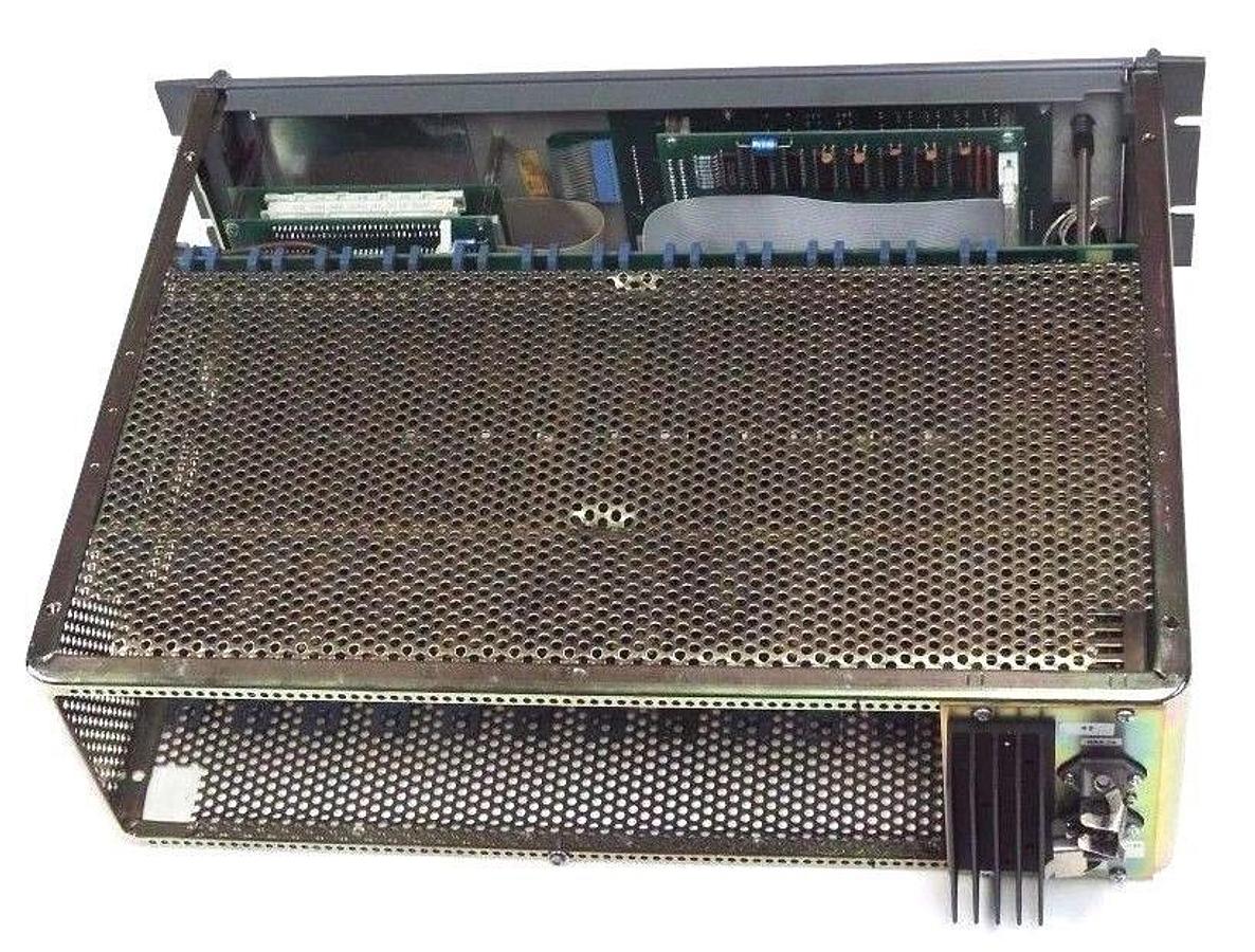 Used MARPOSS E3C 8160561134 PROCESS CONTROLLER W/ 6830326601, 6116320400 BOARDS