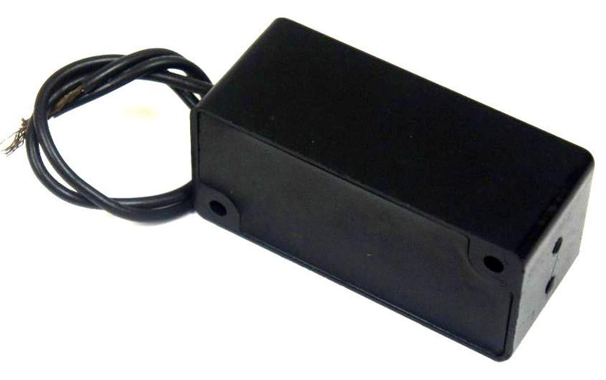 Used ELECTROCUBE RG-1676-6 NETWORK POWER CUBE 2000 V, 100 OHMS, 1 WATT, RG16766