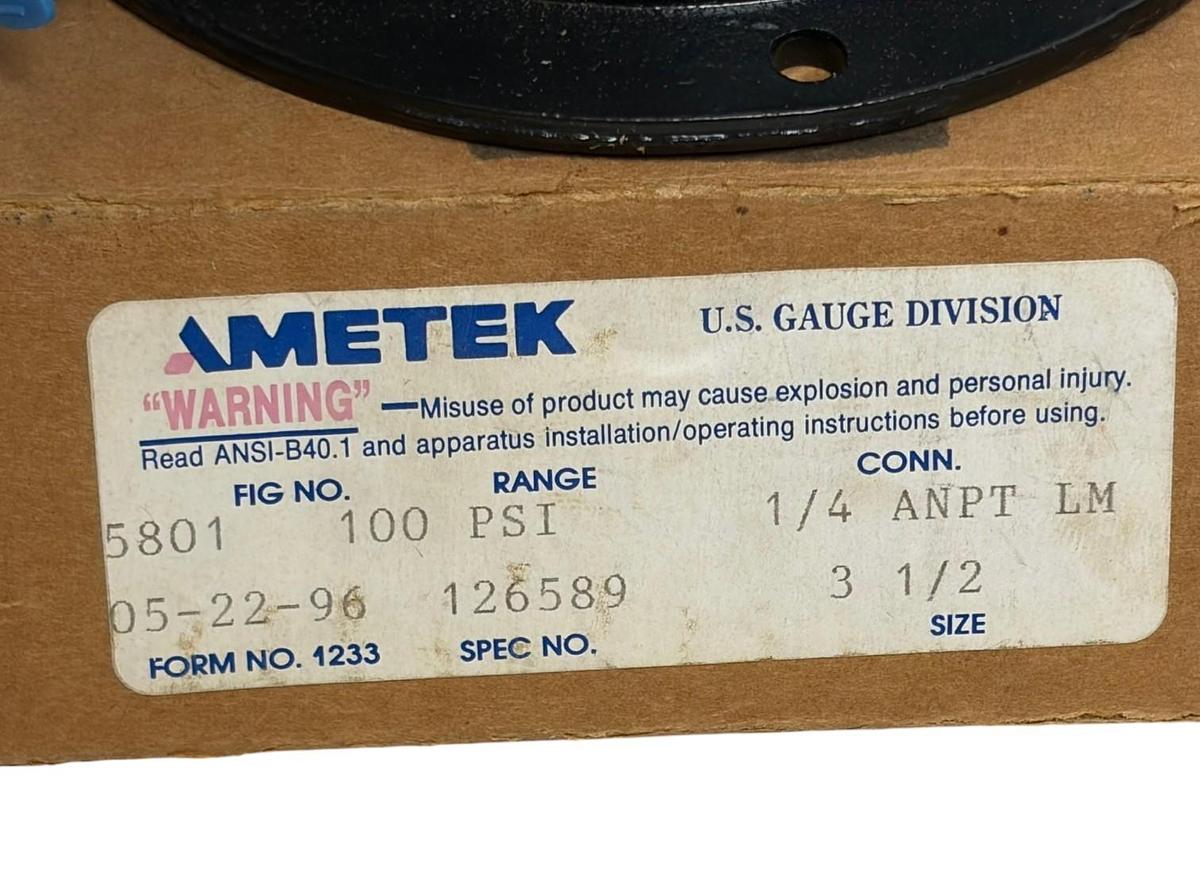 Used Ametek USG 5801 Pressure Gauge 0-100 PSI 3-1/2 Face 1/4 ANPT LM Flanged - New