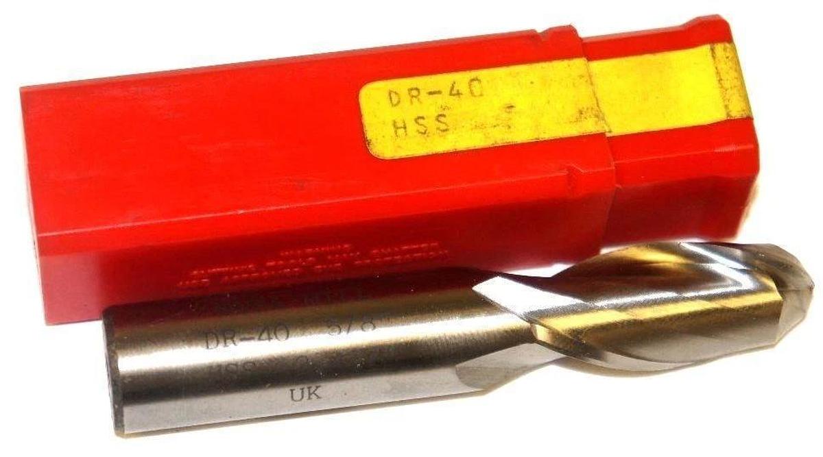 Used LOT OF 14 NEW DURA-MILL DR-40 5/8" END MILLS HSS 3.427"