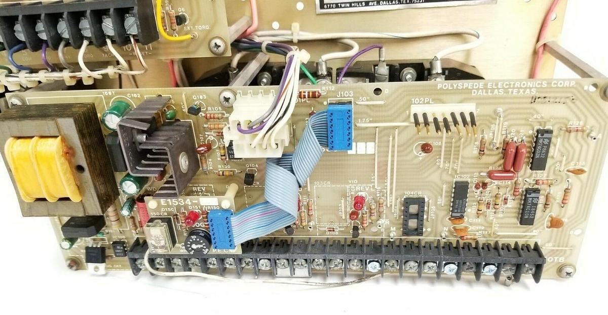 Used POLYSPEDE RSC-300 ADJ. SPEED DRIVE OPTION: S21, J2 INPUT: 230V, E1530-052