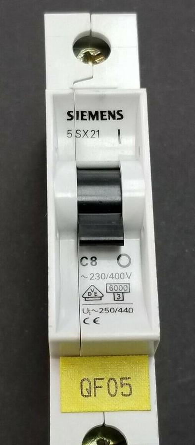 Used SIEMENS 5SX21-C8 CIRCUIT BREAKER 230/400V IEC 898 EN 60898 Q-92183 5SX21C8