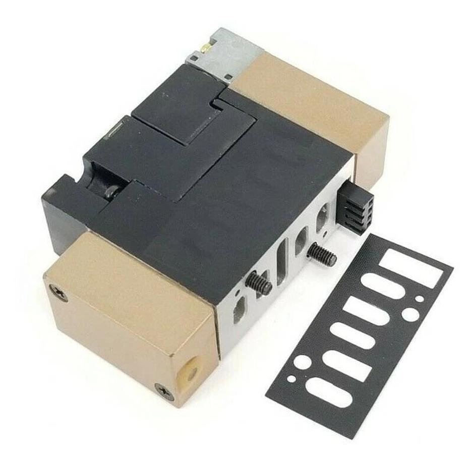 NEW CKD 4L219 SOLENOID VALVE 0.15-0.97MPa W/ P5132M0R PILOT VALVE 24VDC