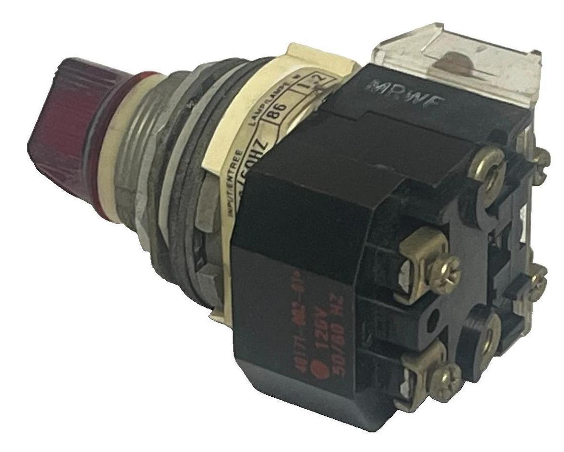 Used LOT OF 2 ALLEN-BRADLEY 800T-16HR2KB6 Ser. T Selector Switch 2-Pos Maintained