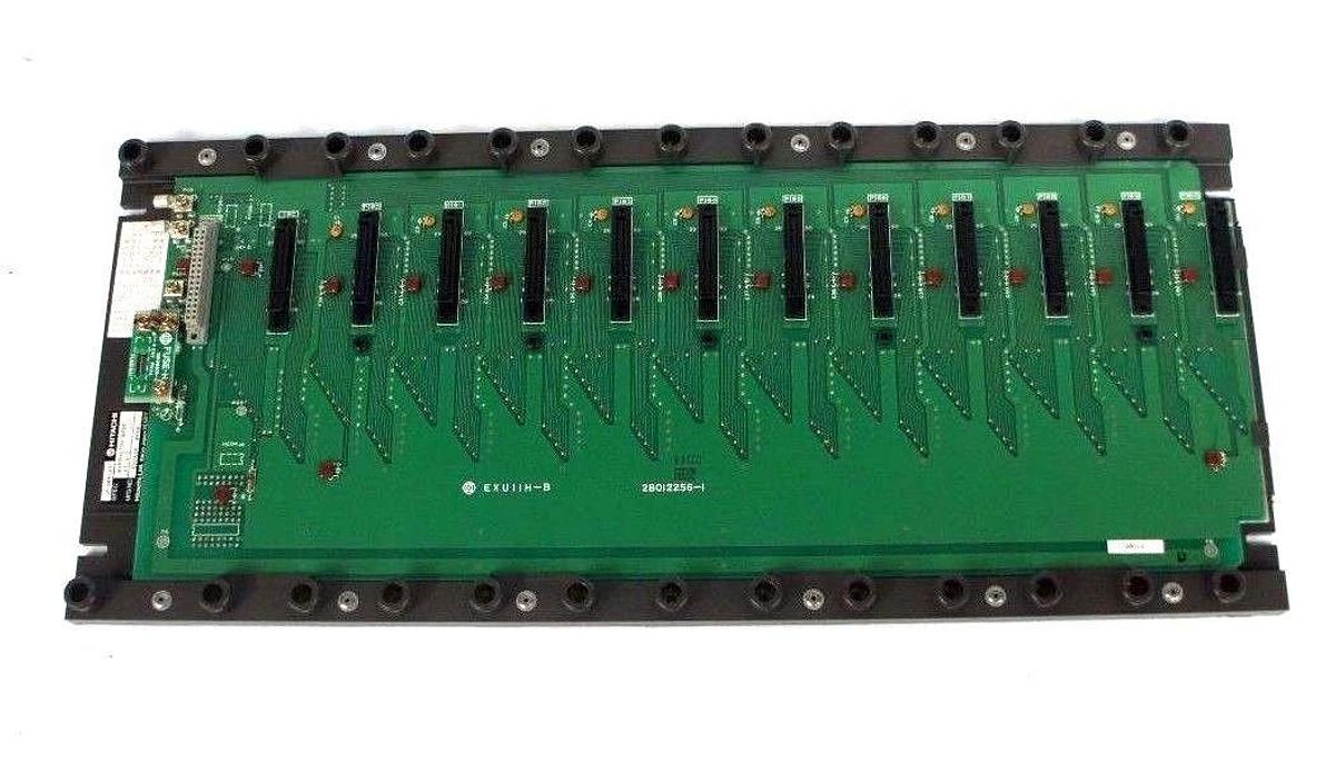 NEW HITACHI EXU11H EXPANSION BASE 11 I/O 3B138819-2, EXU11H-B, 2B012256-1