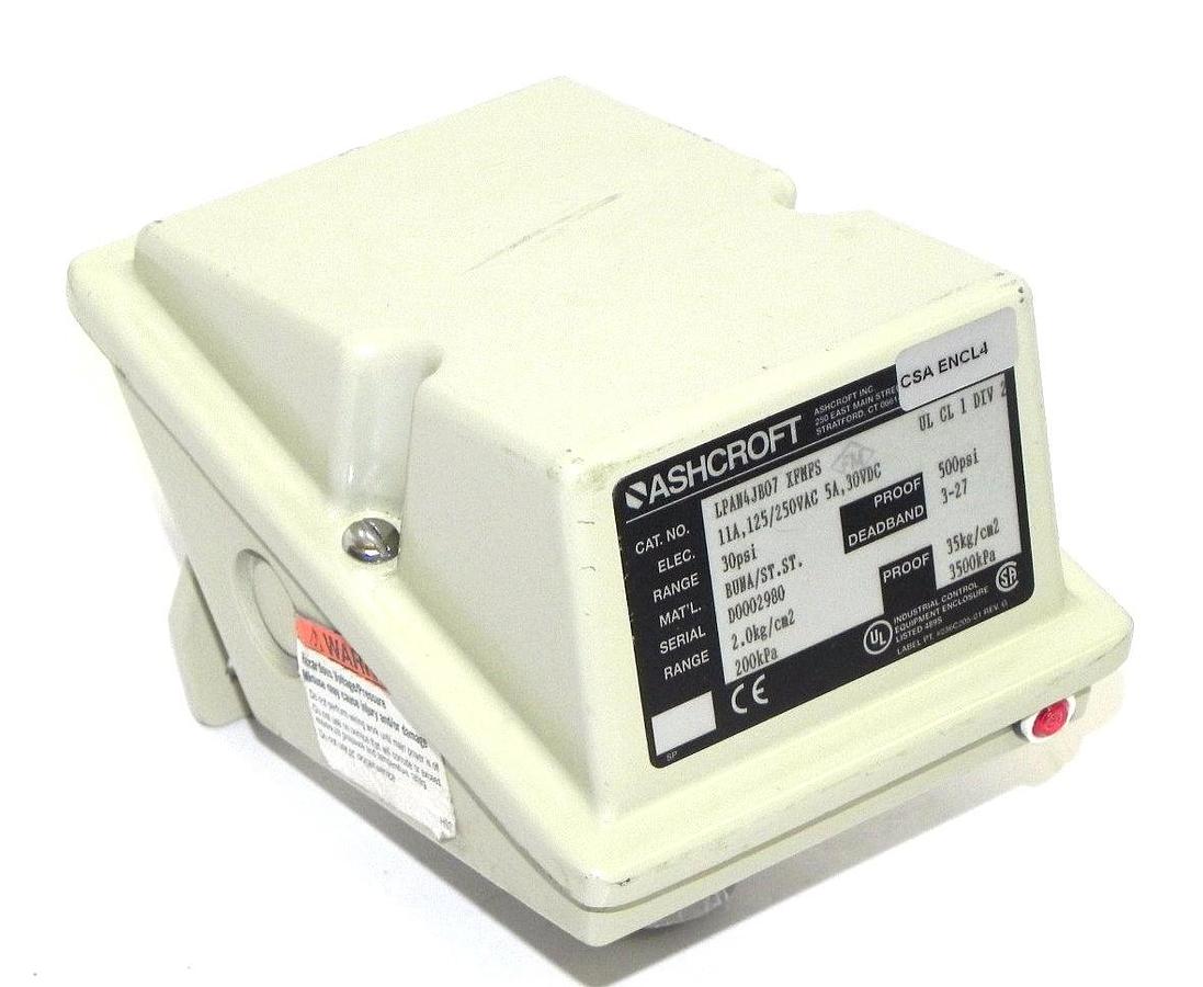 Used NEW ASHCROFT LPAN4HB07 XFMFS PRESSURE SWITCH LPAN4HB07XFMFS