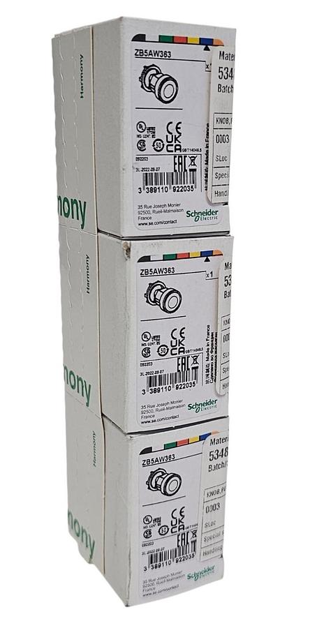 Used LOT OF 3 NIB SCHNEIDER ELECTRIC ZB5AW363 ILLUMINATED PUSH BUTTONS BLUE