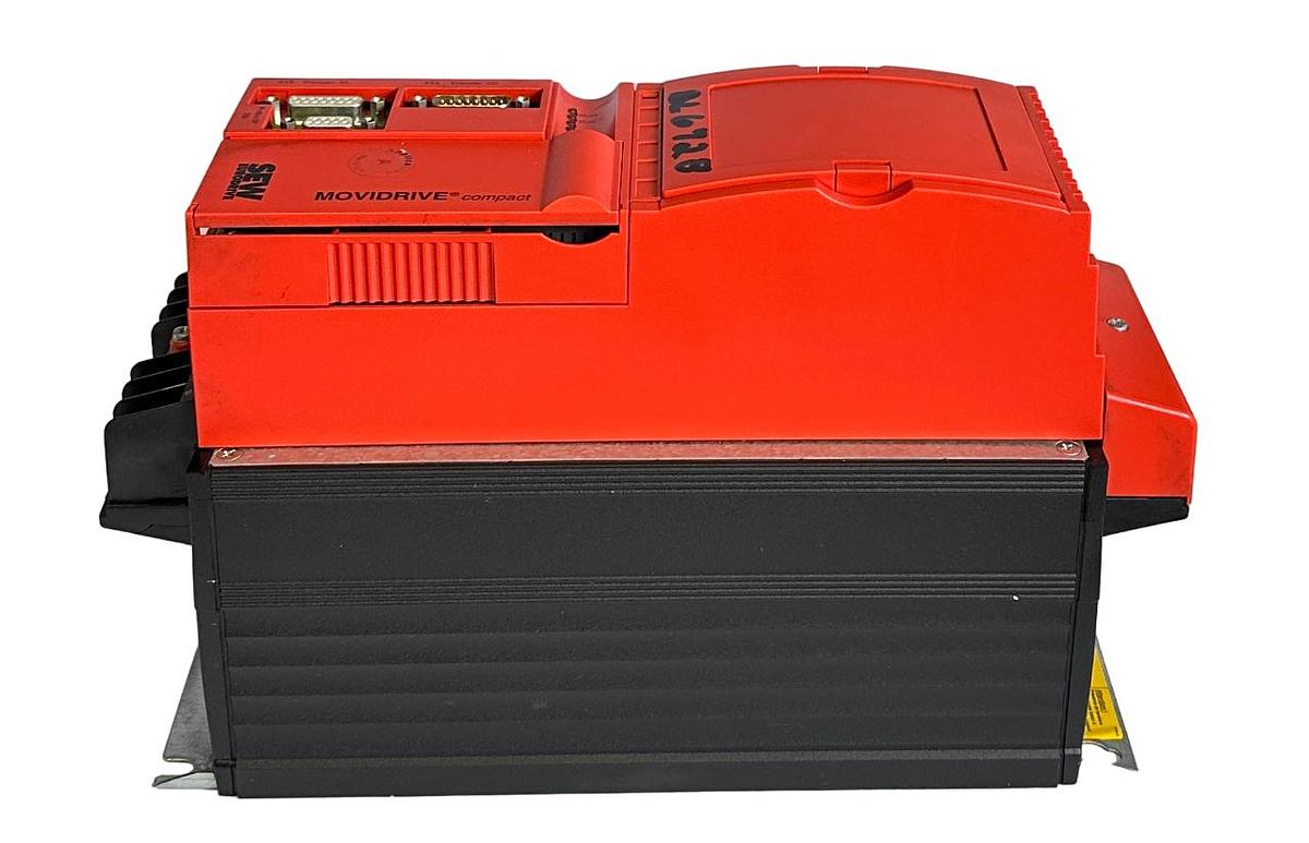 Used SEW EURODRIVE MCH41A0110-5A3-4-0T / 08276781 MOVIDRIVE compact 08226857 08242526