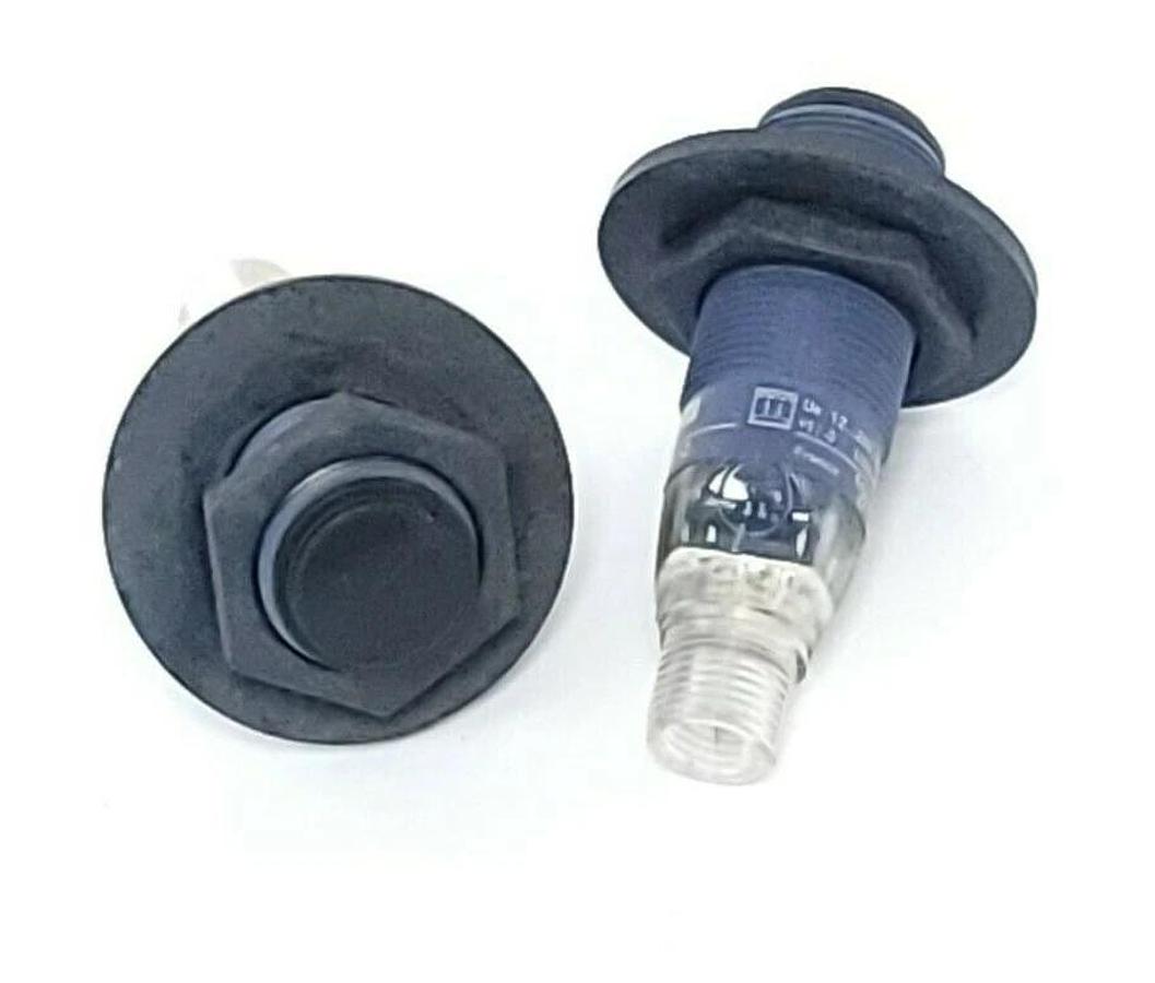 Used LOT OF 2 TELEMECANIQUE XUR1APANM12 PHOTOELECTRIC SENSORS 12...24VDC