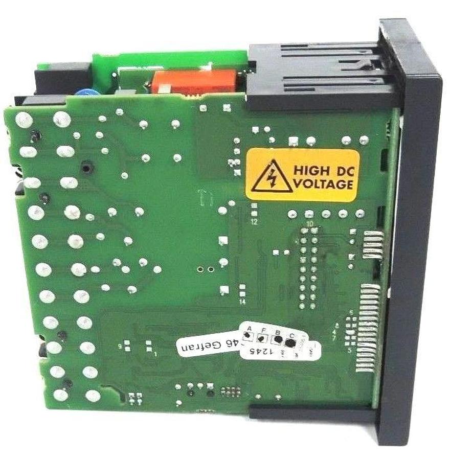 Used GEFRAN 1200-RRR0-00-0-1 CONTROLLER MODEL 1200 SERIES 100-240VAC 50/60HZ