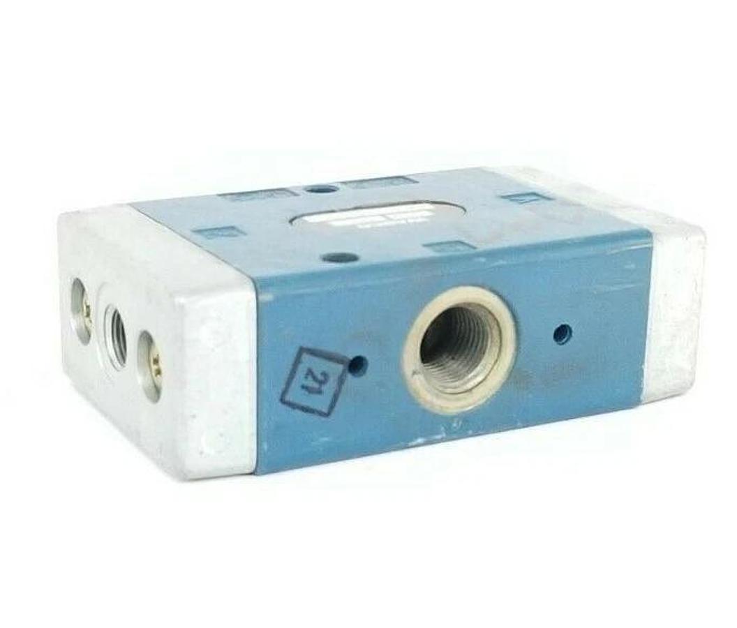 Used WABCO 571 004 1100 VALVE 002 3680, 5710041100
