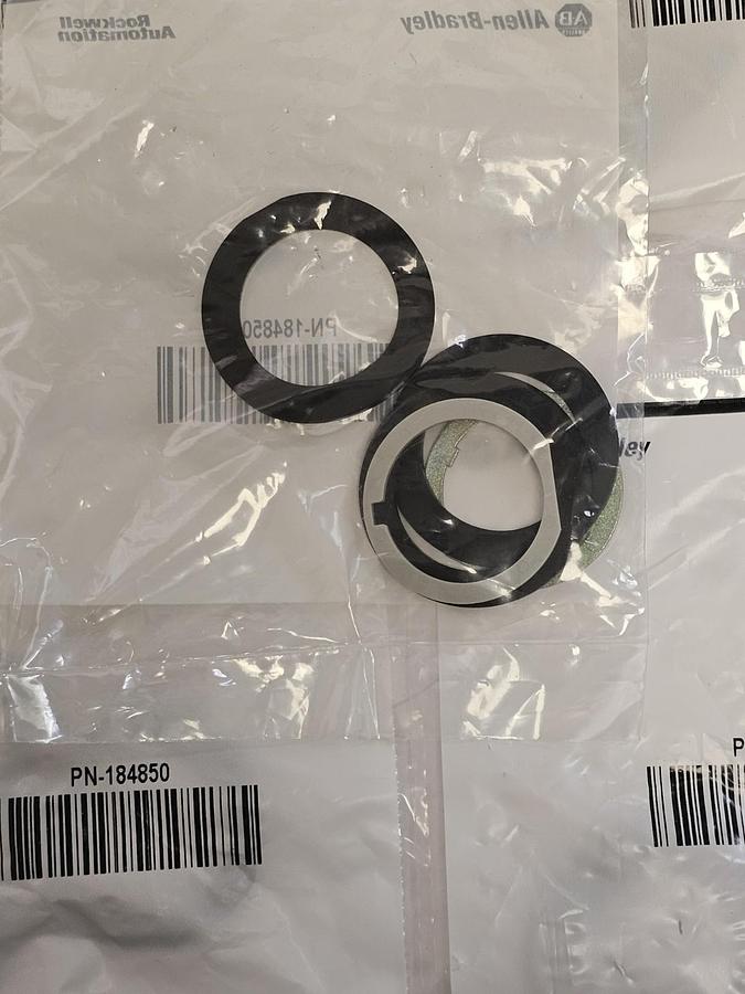 LOT OF 6 NEW ALLEN BRADLEY PN-184850 PUSHBUTTON O-RING KITS 184850
