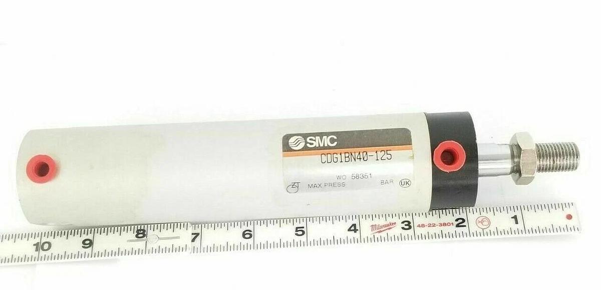 Used NEW SMC CDG1BN40-125 CYLINDER CDG1BN40125