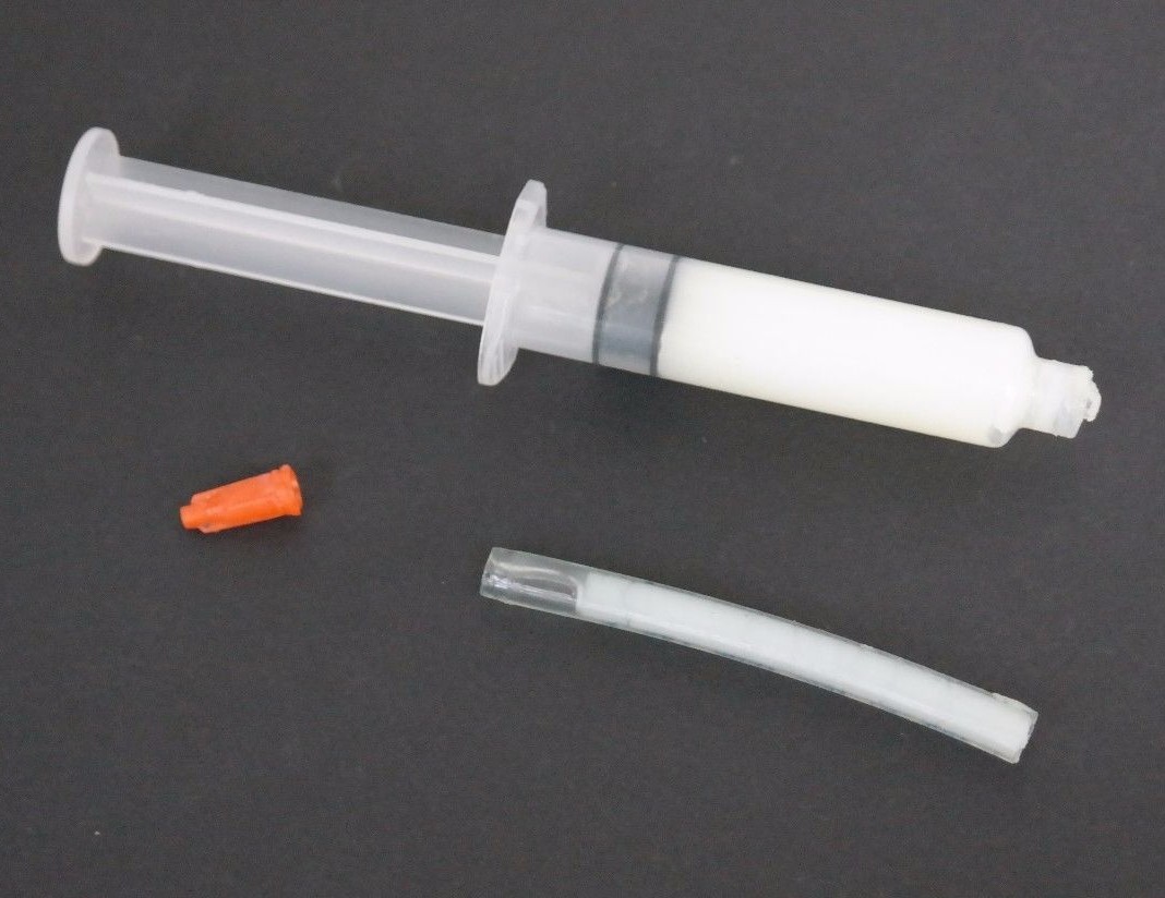 Used NIB NORDSON 247639A GREASE APPLICATOR DIELECTRIC