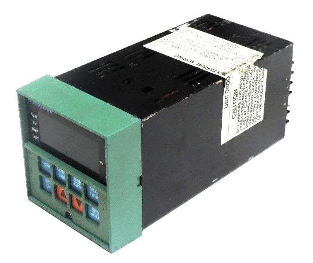 Used HONEYWELL DC3003-0-12A-2-00-0111 TEMPERATURE CONTROLLER UDC-3000 DC3003