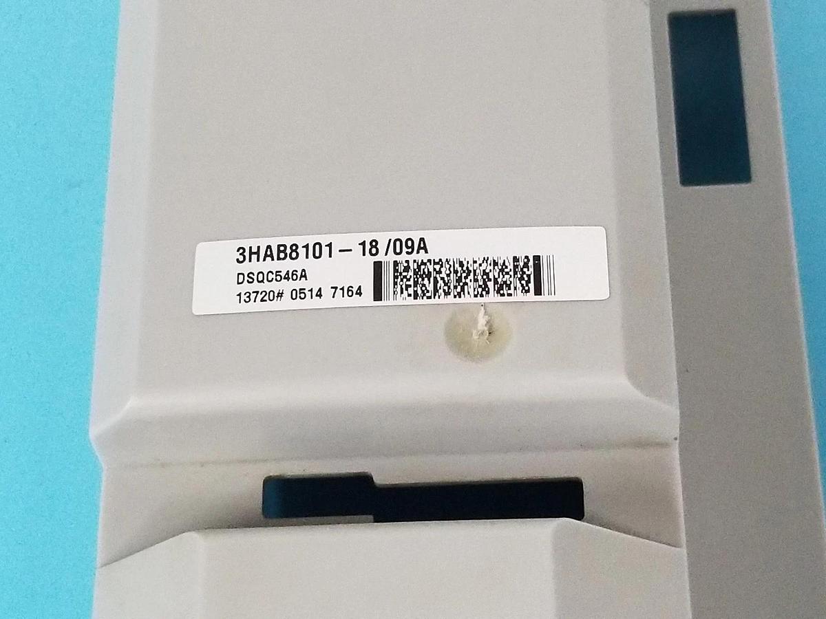 Used ABB INMOTION FACEPLATE COVER FOR 3HAB8101-18/09A SERVO DRIVE DSQC546A