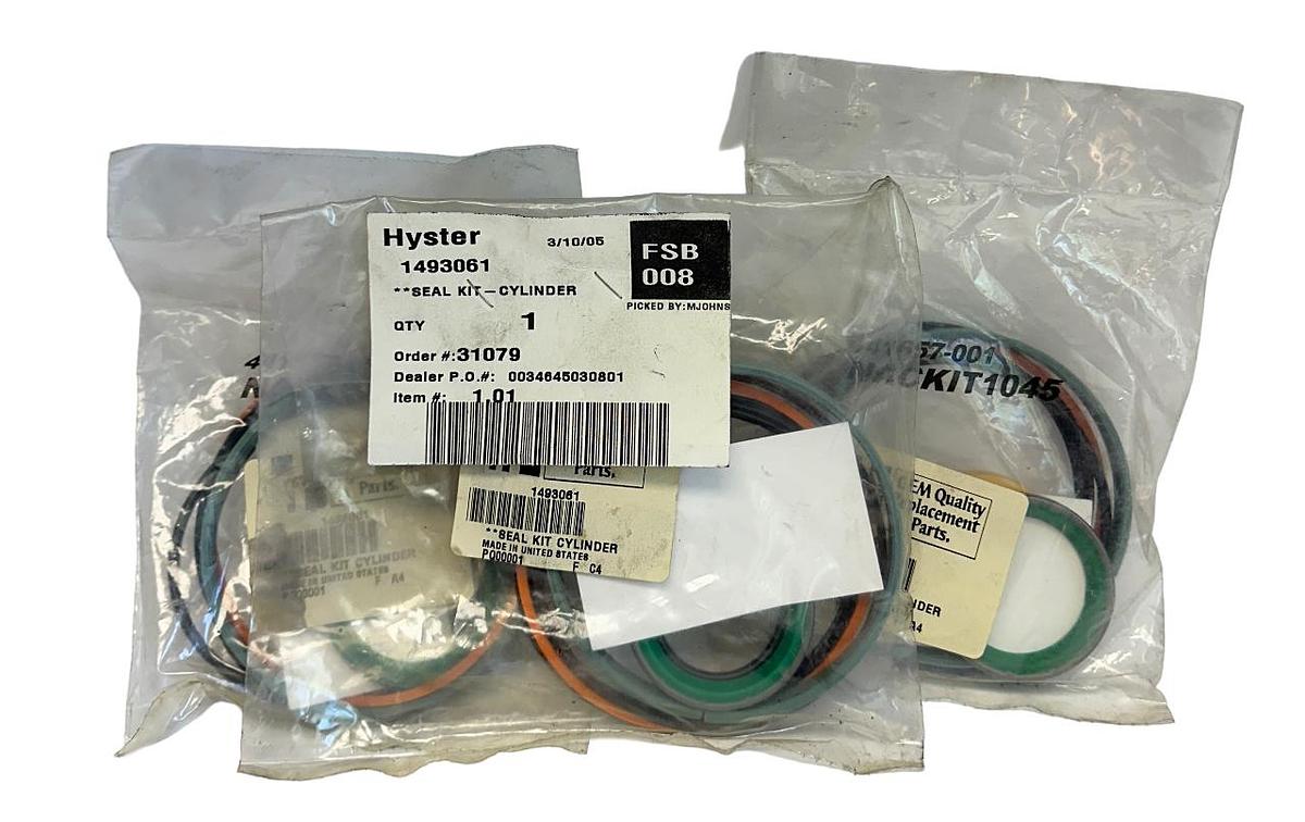 Used 3 HYSTER 1493061 / HY1493061 OEM CYLINDER SEAL KITS FOR FORKLIFT NSMP