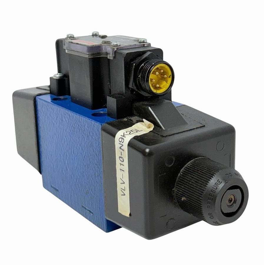 Used Bosch Rexroth 4WE10E40/CW110N9DK25L Directional Solenoid Valve — R900974964