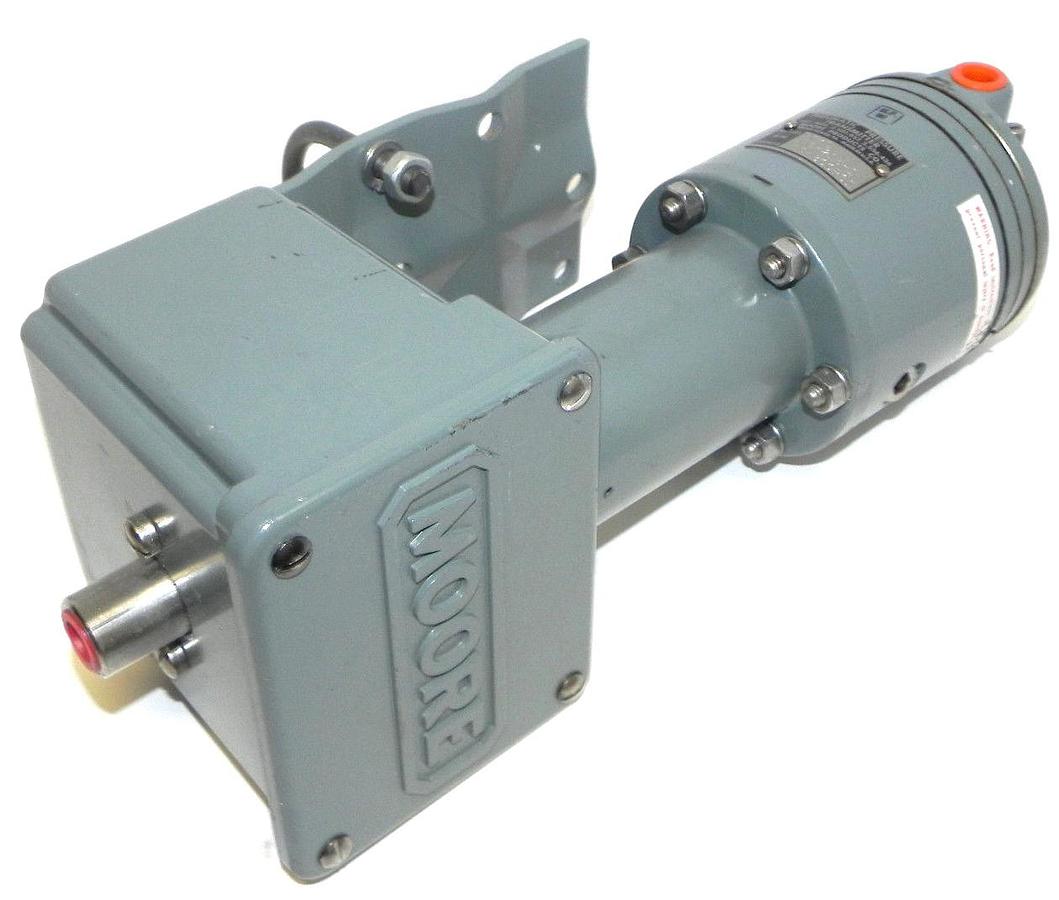 Used NEW MOORE PRODUCTS 173S PNEUMATIC PRESSURE TRANSMITTER B/M: M104215-1