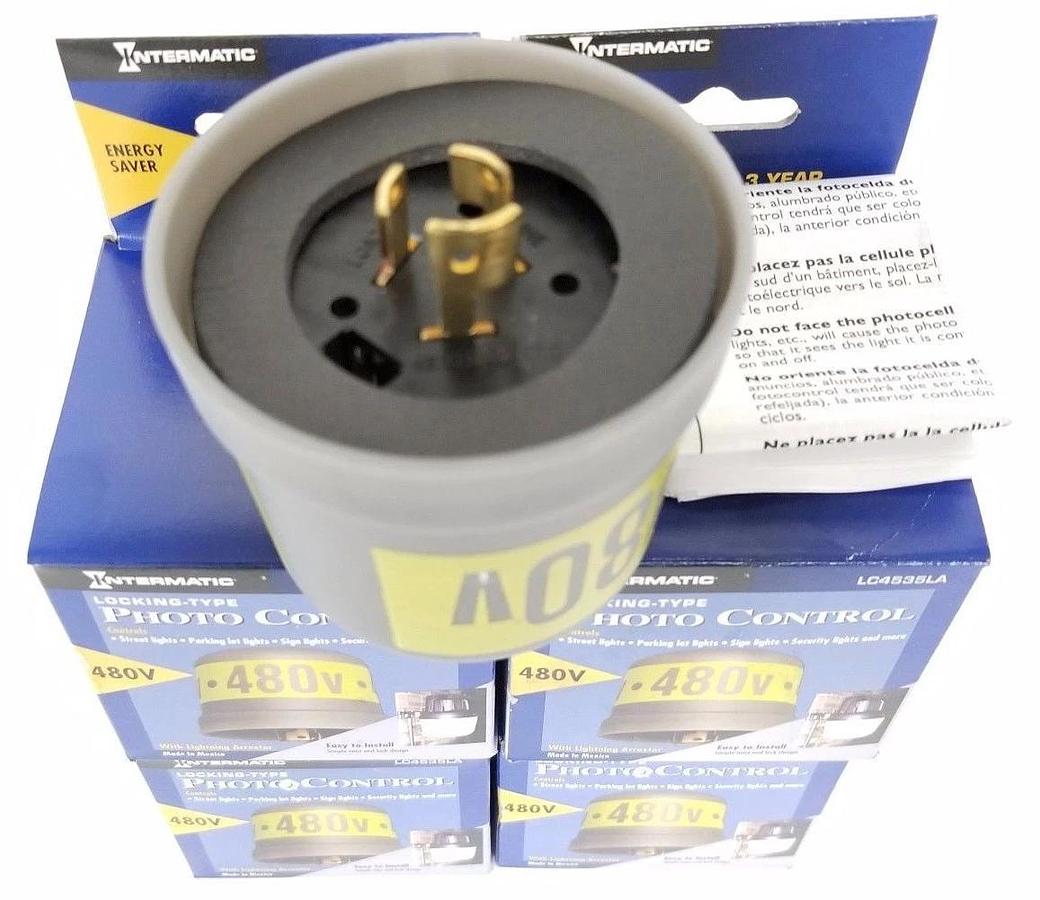 Used LOT OF 4 NIB INTERMATIC LC4535LA LOCKING-TYPE PHOTO CONTROL 480V