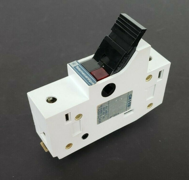 Used TELEMECANIQUE GK1-EB FUSEHOLDER W/ FRN-R30 FUSE 367 003-B 50A/400V 40A/500V