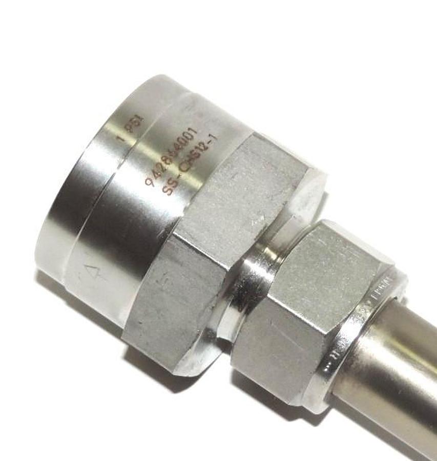 Used SWAGELOK SS-CHS12-1 FITTING SSCHS121, 942864001