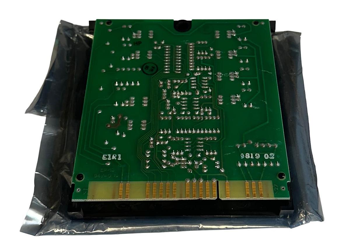 Used NEW UTC FIREYE E1R1 INFRARED AUTO-CHECK FLAME AMPLIFIER MODULE 12-15VDC OEM NSMP