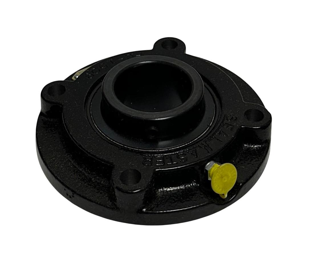 Used REGAL SEALMASTER MFC-32 / 701806 SET SCREW FLANGE-MOUNT BALL BEARING 2'' NSMP