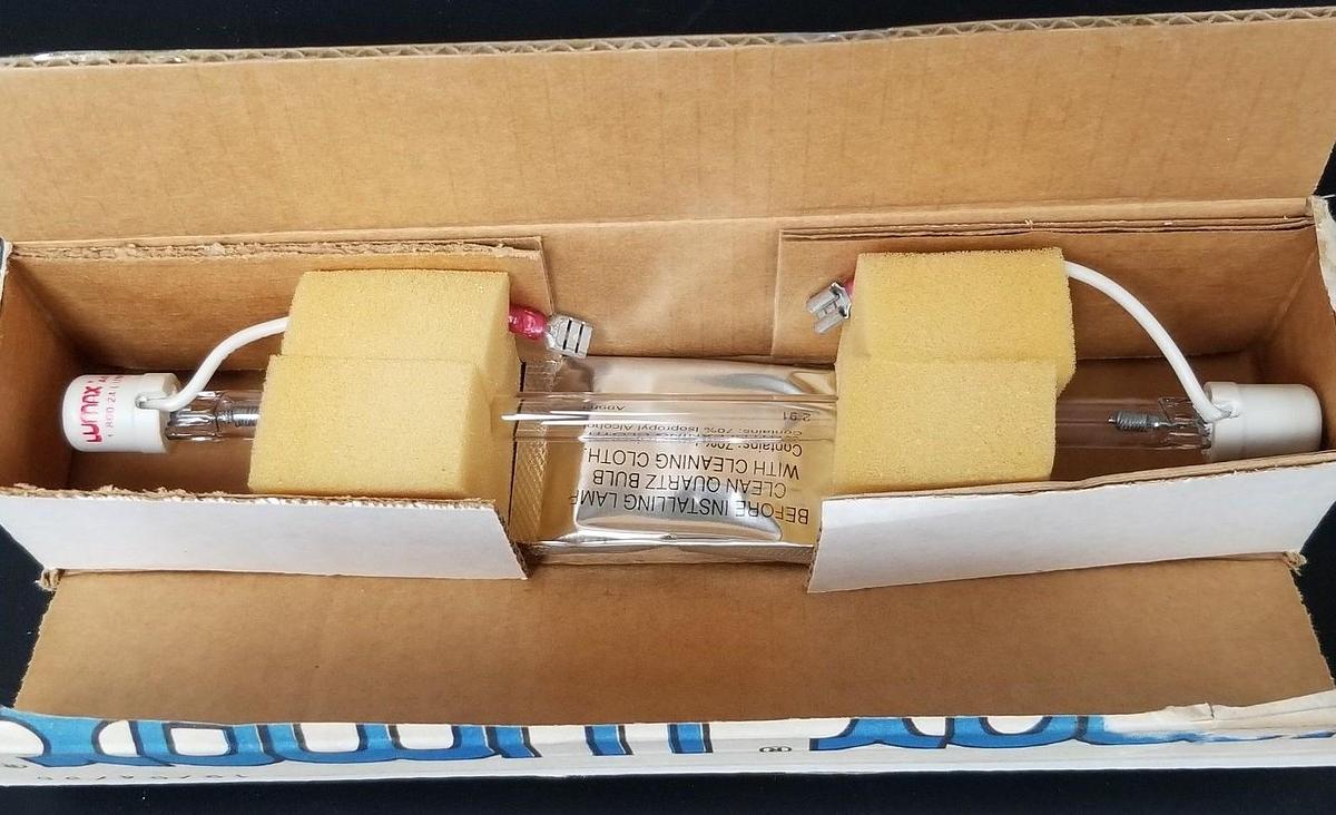 Used NIB LUMAX LIGHTING SYSTEMS A6145 QUARTZ LAMP