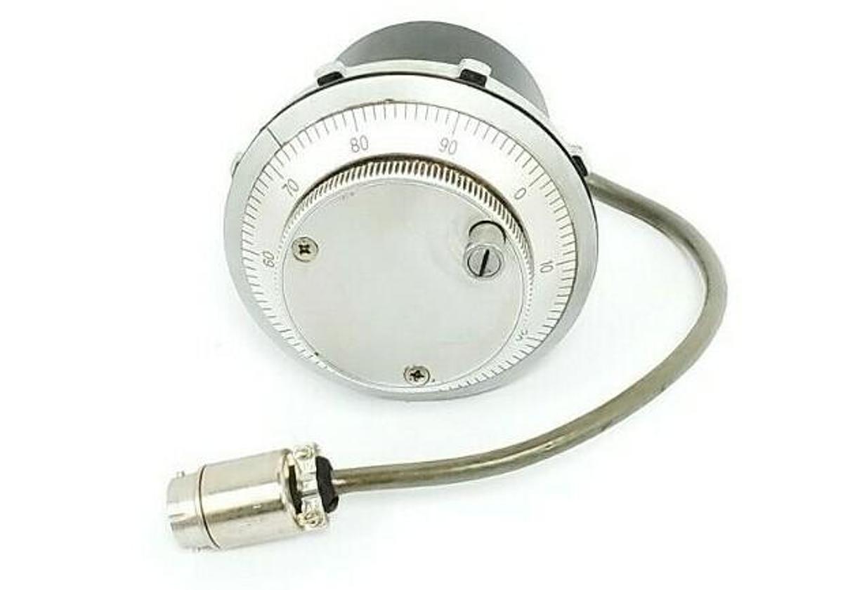 Used GENERIC OE-01-2S(100 P/R) PULSE GENERATOR 120044-3 N40401-3 0-90 0E-01-2S