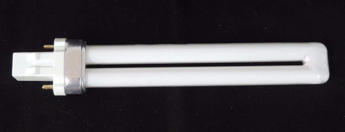 Used NIB SYLVANIA DULUX 20306 13W COMPACT FLUORESCENT