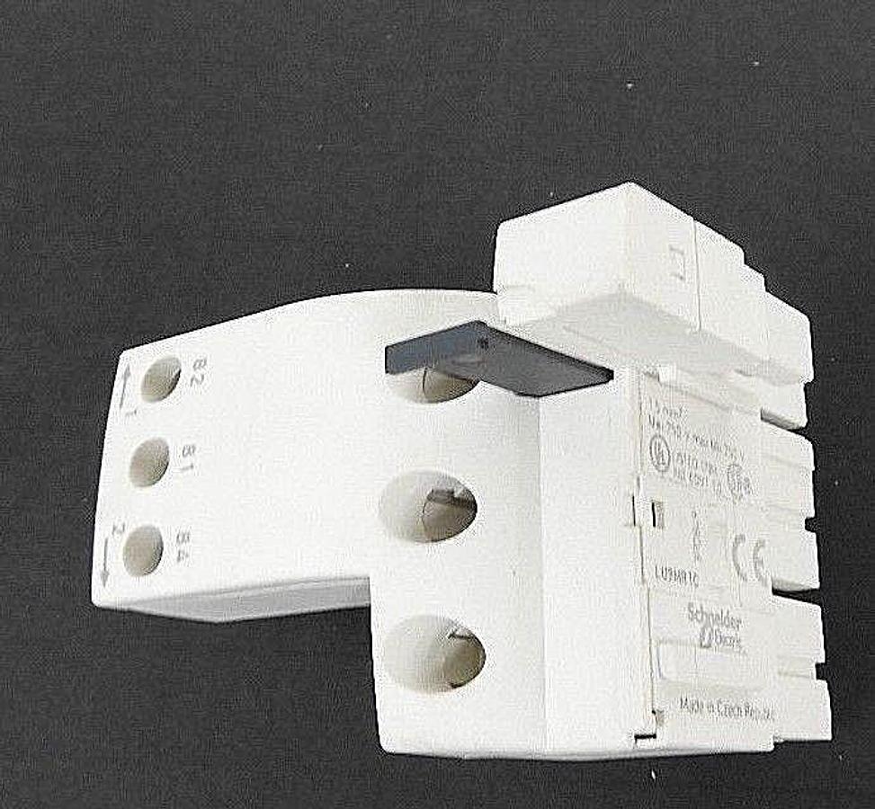 Used SCHNEIDER ELECTRIC LU9MR1C REV.PREWIRING CONNECTOR