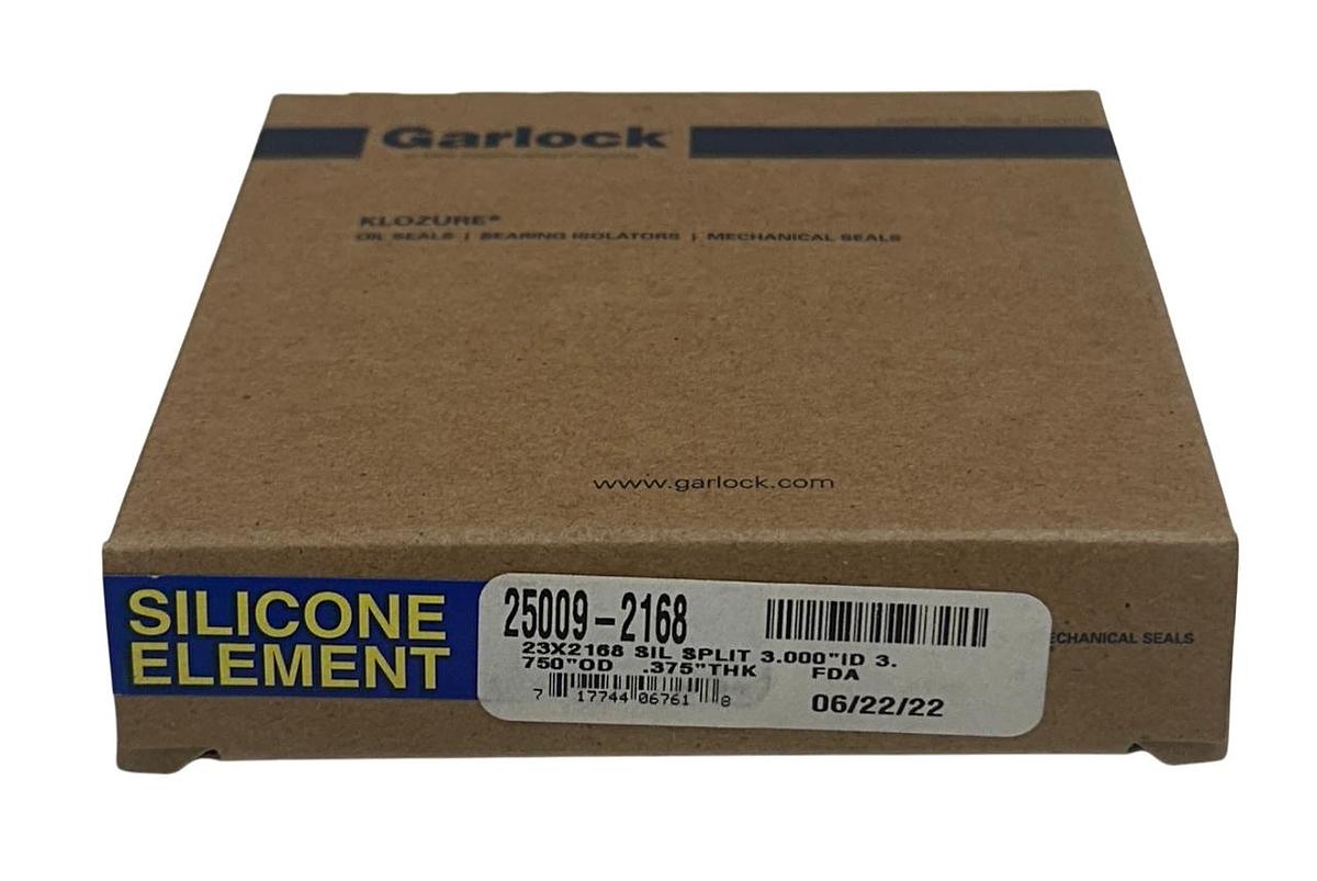 Used GARLOCK KLOZURE 25009-2168 MODEL 23 OIL SEAL-SPLIT, 3'' SHAFT 3.75'' BORE NSMP