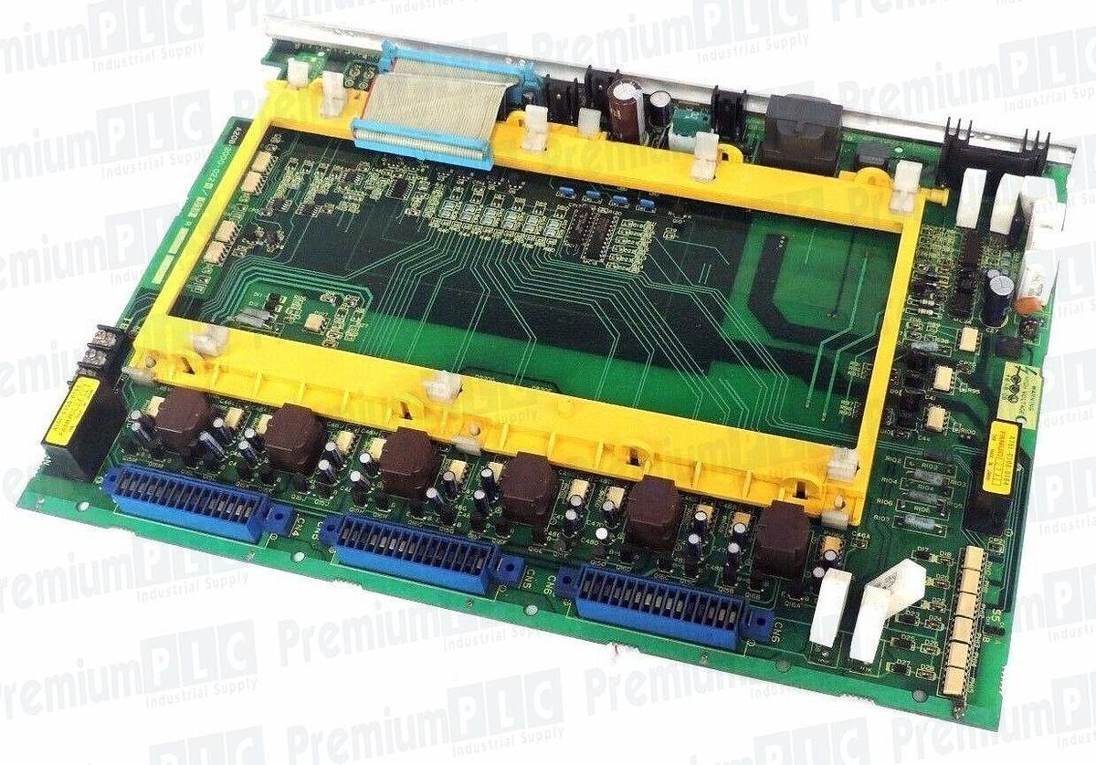 Used FANUC A20B-2000-0220/03B CONTROL CARD FOR SPINDLE A350-2000-T224/06