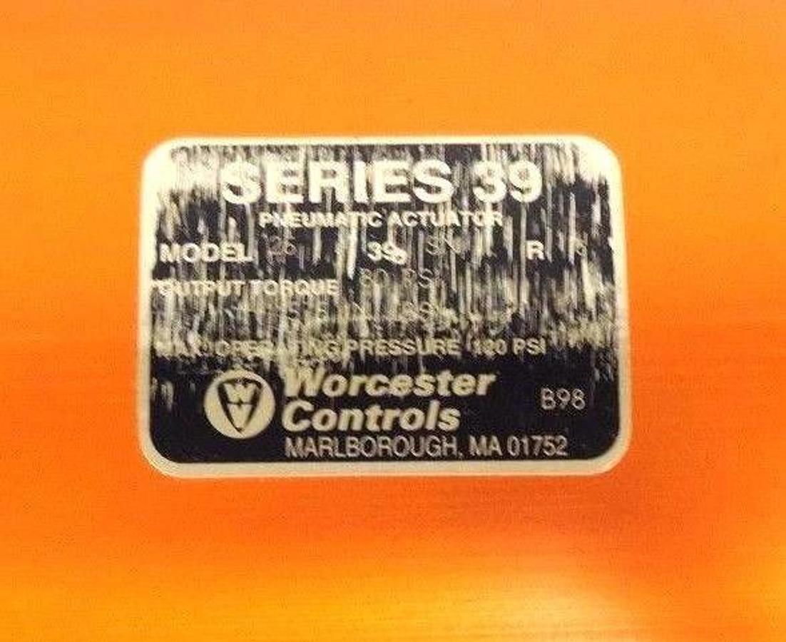 Used WORCESTER MODEL 25 PNEUMATIC ACTUATOR SER. 39 W/ SERCK AUDCO 50IBN2RSA VALVE