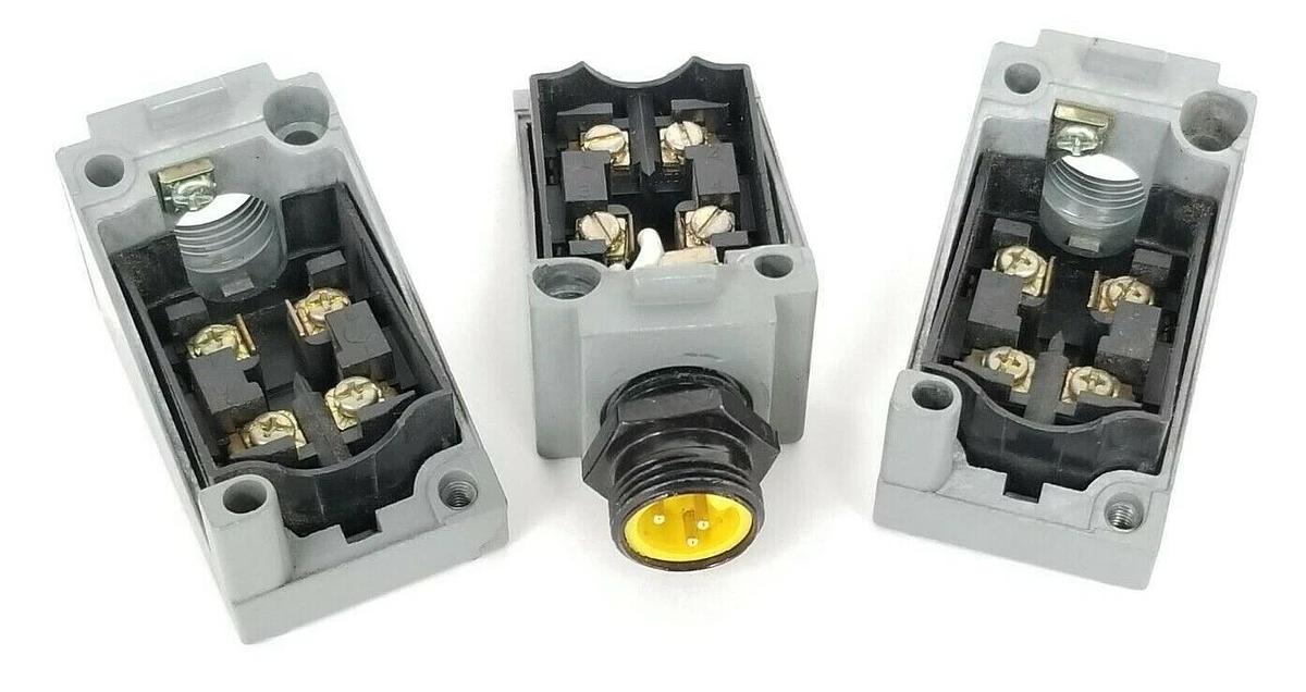 Used LOT OF 3 GENERIC LIMIT SWITCH RECEPTACLES