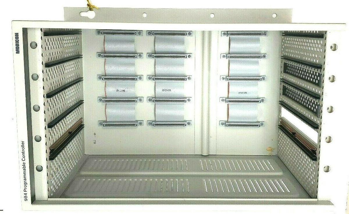 Used NEW AEG MODICON P1-984A-832 PLC SLOT RACK AS-P930-104 AS-984A-832