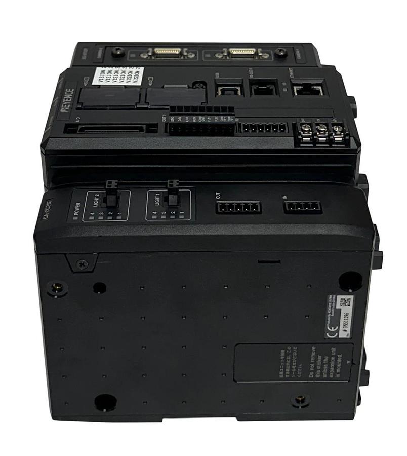 Used KEYENCE XG-8702L / CA-DC21E MULTI-CAMERA IMAGING SYSTEM CONTROLLER EtherNet USNP