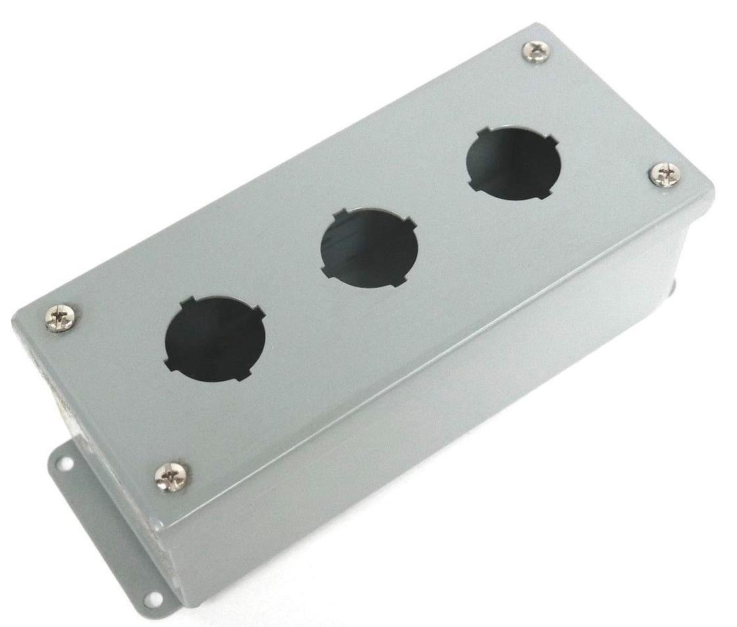 Used NEW HUBBELL PB03WW 3-PORT PUSHBUTTON ENCLOSURE