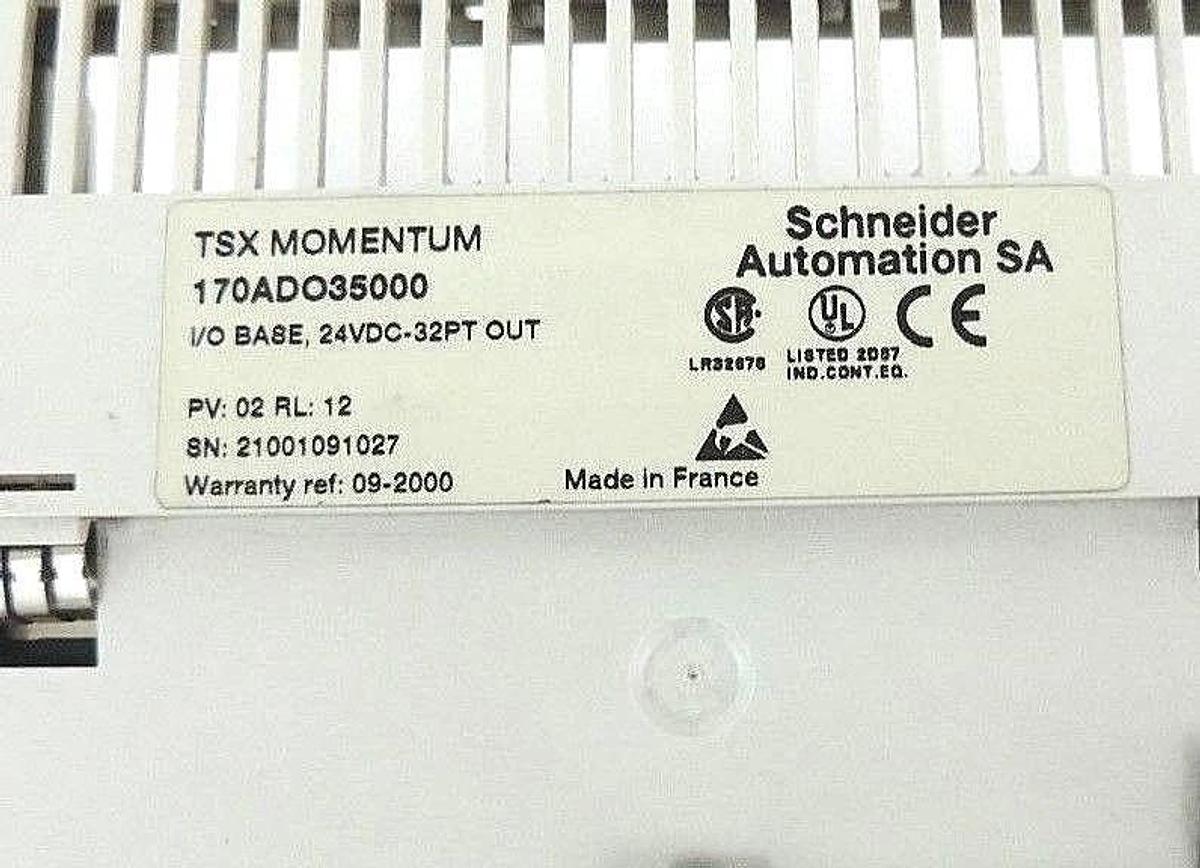 Used SCHNEIDER AUTOMATION TSX MOMENTUM 170DO3500 I/O BASE, 24VDC-32PT OUT, PV: 02