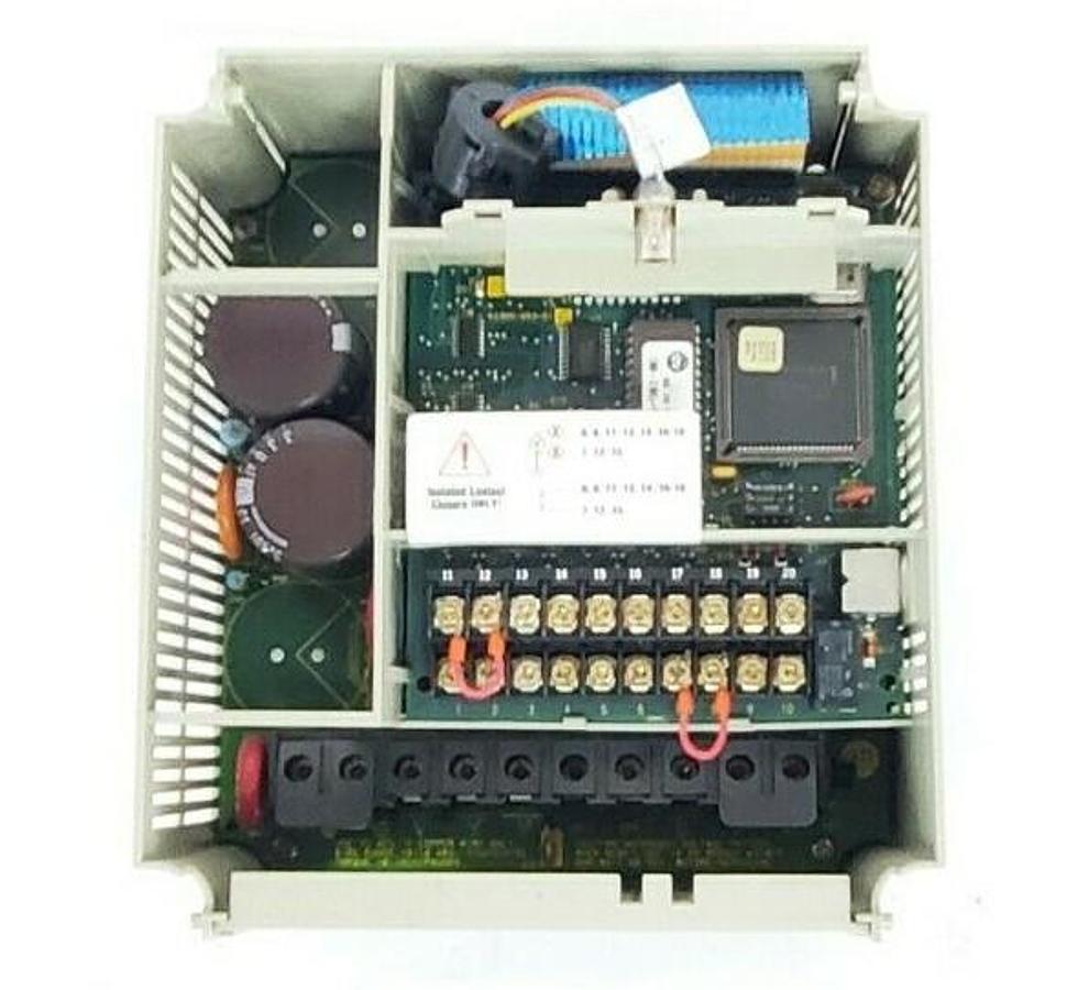 Used ALLEN BRADLEY 1305-BA03A-HA2 AC DRIVE SER. B 3 PH 1HP 0.75KW W/ 1201-HA2